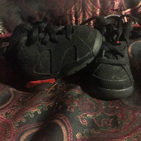 Baby shoes - Picture 3 of 3